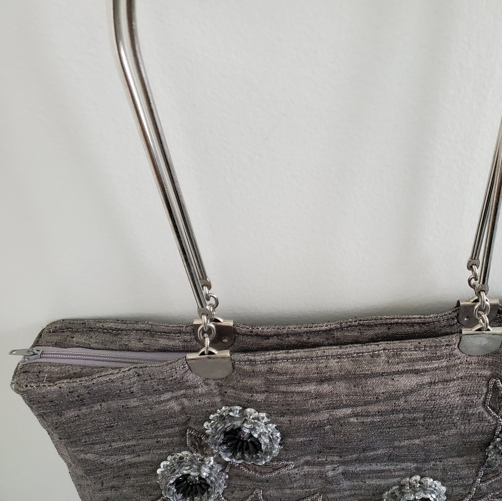 Sequined Handbag - Picture 7 of 8
